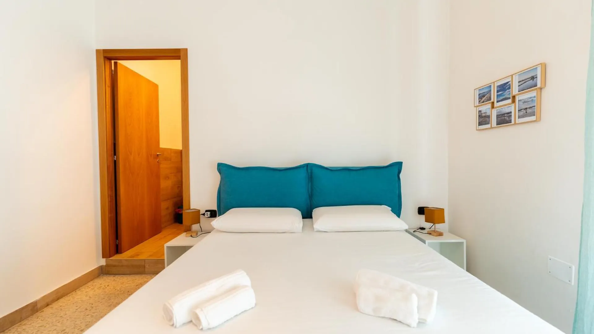 Tombolata Hotel Naples 0*,  Italy