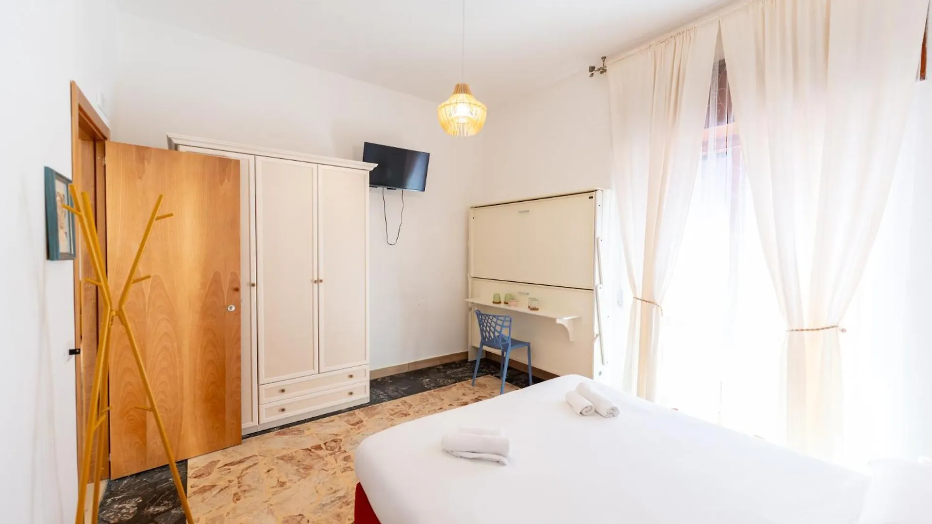 Hotel Tombolata à Naples Maison d'hôtes